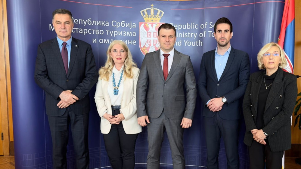 Uspostavljanje omladinskih centara u Nišu, Subotici, Somboru i Novom Pazaru